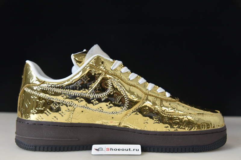 AIR FORCE 1 LOW Metallic Gold
