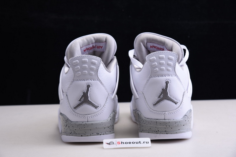 Air Jordan 4 “White Oreo” CT8527-100