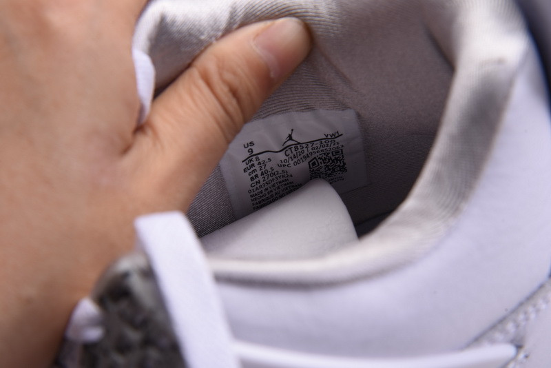 Air Jordan 4 “White Oreo” CT8527-100