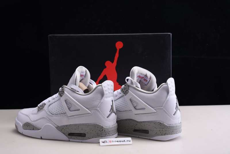 Air Jordan 4 “White Oreo” CT8527-100