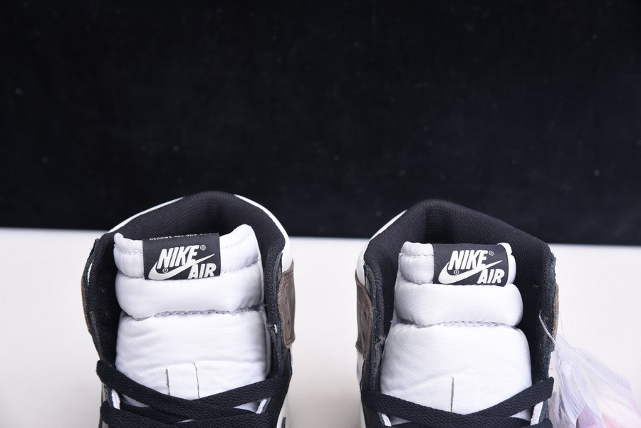 Air Jordan 1 Retro High OG Dark Mocha 555088-105