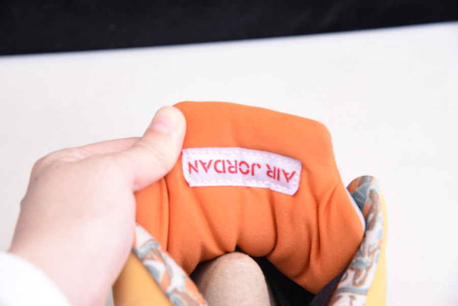 Air Jordan 5 SE “What The” CZ5725-700