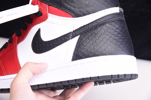 Air Jordan 1 High OG WMNS “Satin Snake” CD0461-601