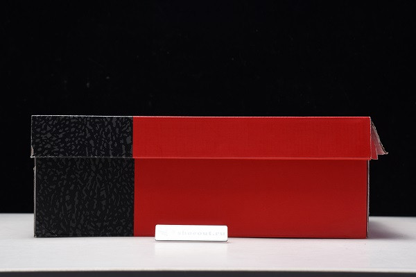 Air Jordan 3 “Red Cement” CK5692 -600