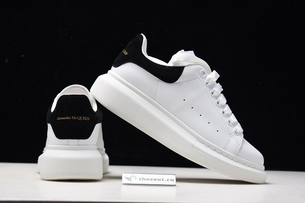 MQ Sneakers 462214-WHGP7-9374