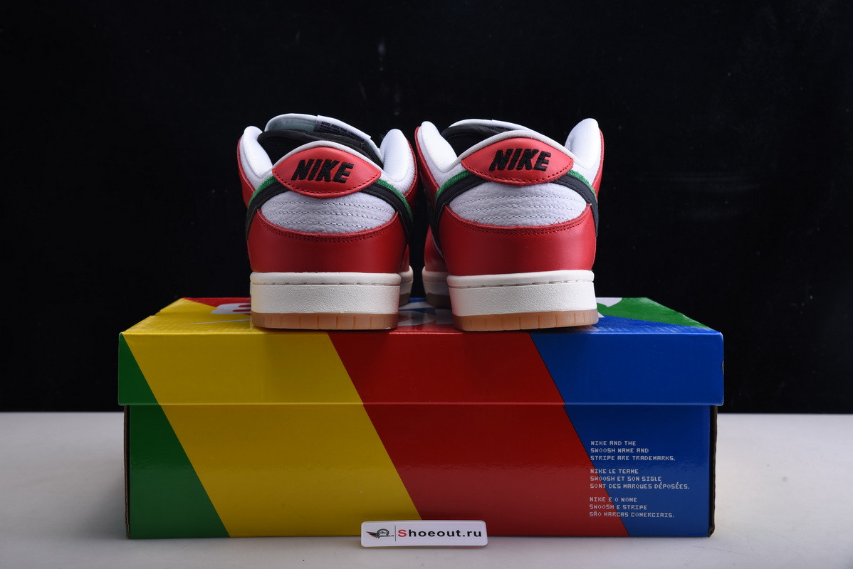 Frame Skate x Nike SB Dunk Low "Habibi" CT2550-600