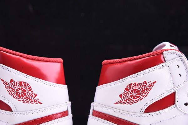 Air Jordan 1 Retro High OG "Metallic Red" 555088-103