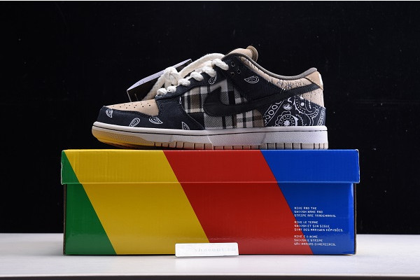 Travis Scott x Nike SB Dunk Low CT5053-001