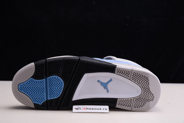 Jordan 4 Retro University Blue CT8527-400