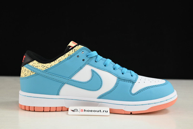 Kyrie Irving x Nike Dunk Low DN4179-400