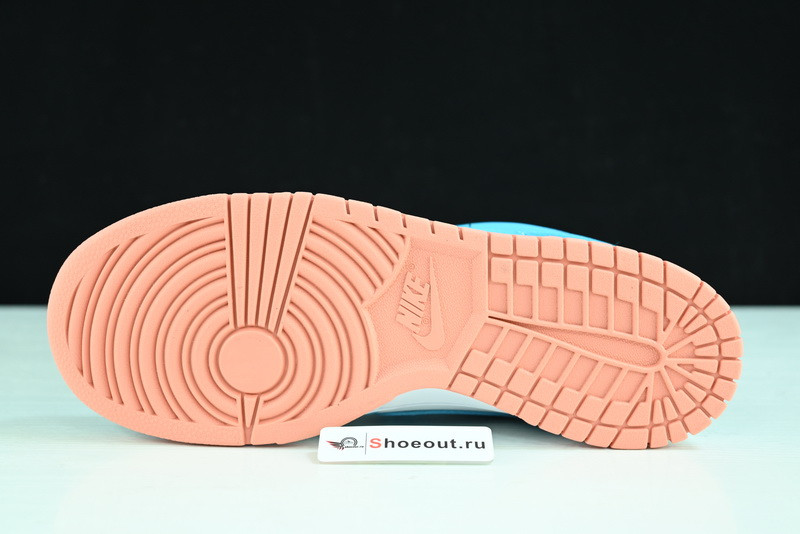 Kyrie Irving x Nike Dunk Low DN4179-400