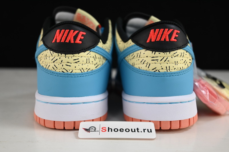 Kyrie Irving x Nike Dunk Low DN4179-400