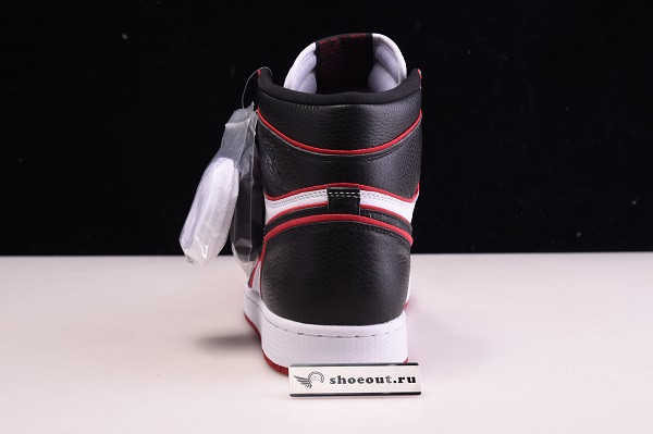 Air Jordan 1 High OG “Bloodline” 555088-062