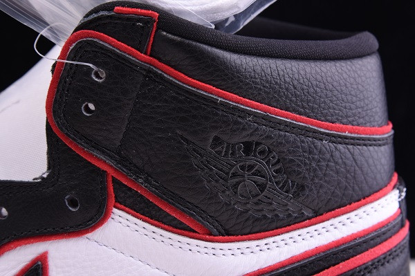 Air Jordan 1 High OG “Bloodline” 555088-062