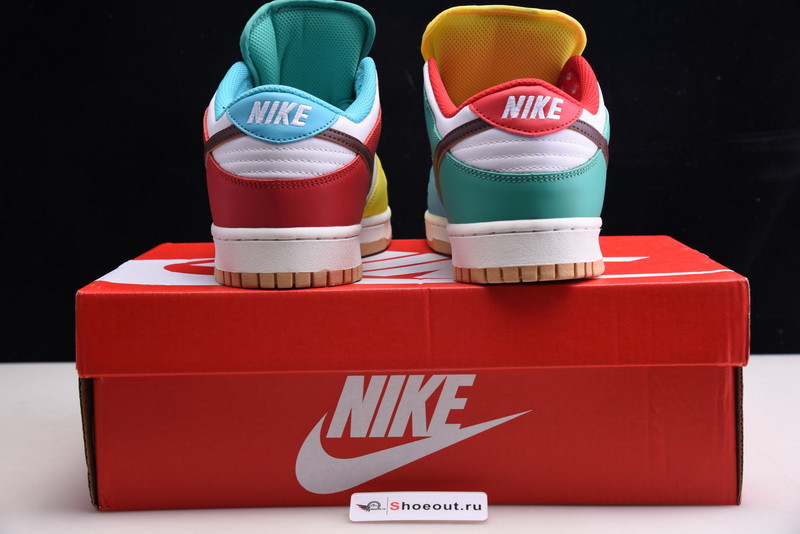 NIke Dunk Low SE