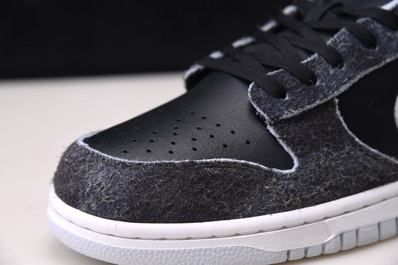 Nike Dunk Low “Zebra” DH7913-001