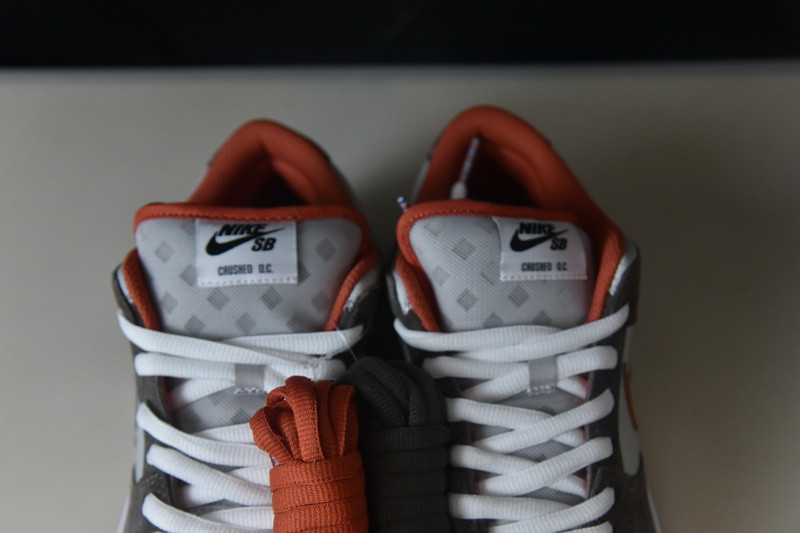 Crushed D.C. x Nike SB Dunk Low DH7782-001