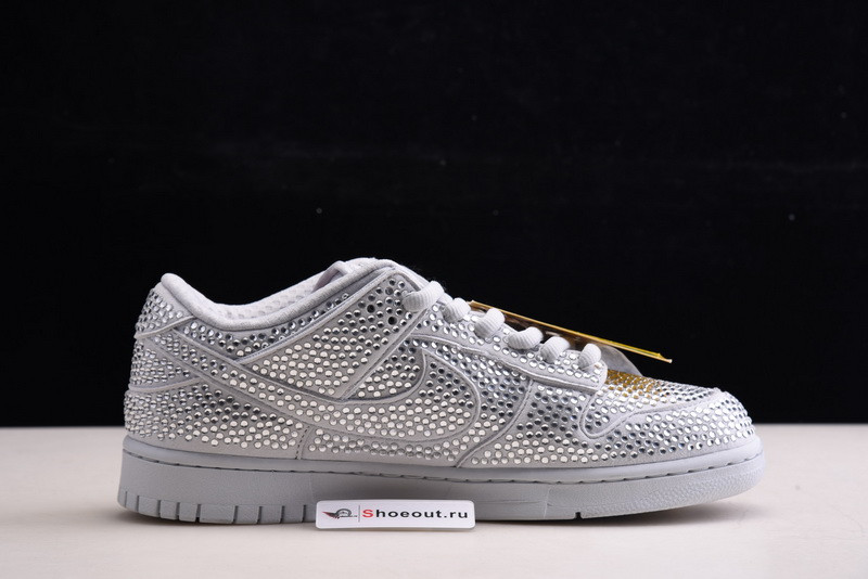 Cactus Plant Flea Market x Nike Dunk Low CZ2670-001