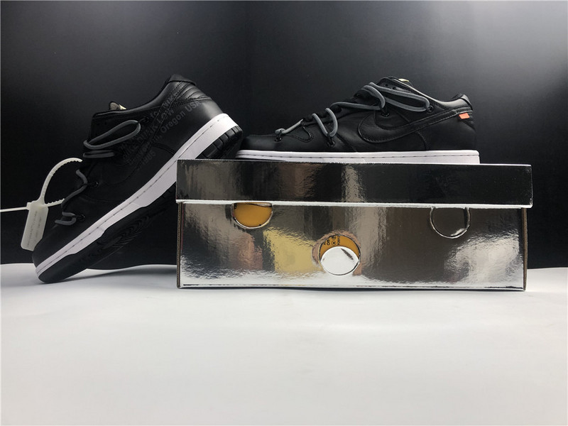 OF x Nike Dunk Low CT0856-002