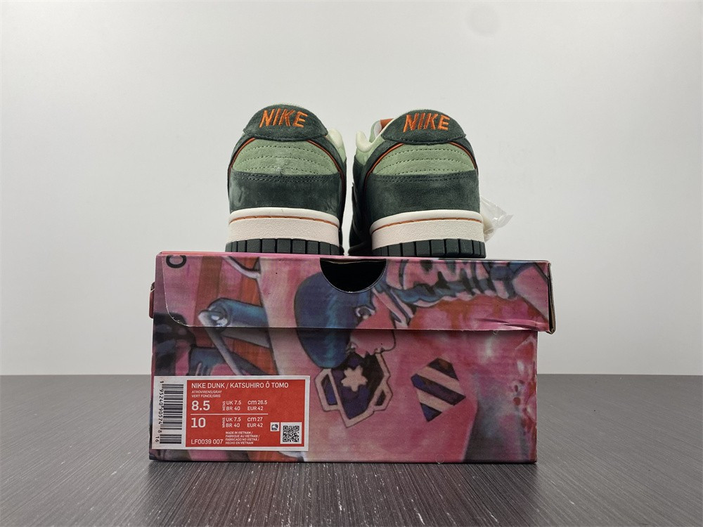 Otomo Katsuhiro x Nike SB Dunk Low Steamboy OST LF0039-007
