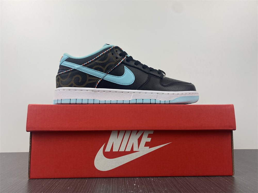 Nike Dunk Low “Barber Shop” DH7614-001