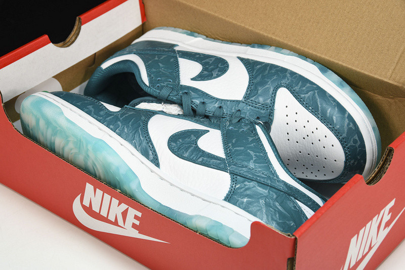 Nike Dunk Low “Ocean” DV3029-100