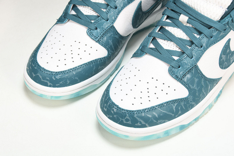 Nike Dunk Low “Ocean” DV3029-100