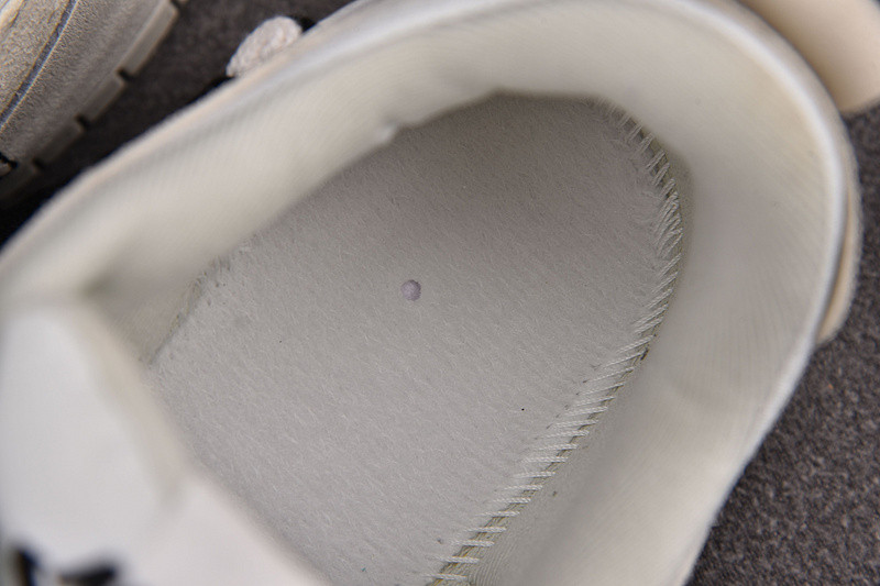 Nike Dunk Low Disrupt 2 “Pale Ivory” DH4402-101