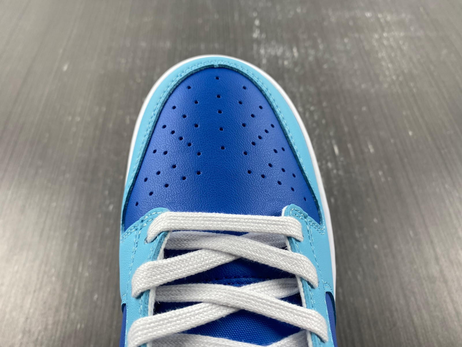 Nike Dunk Low “Argon” DM0121-400