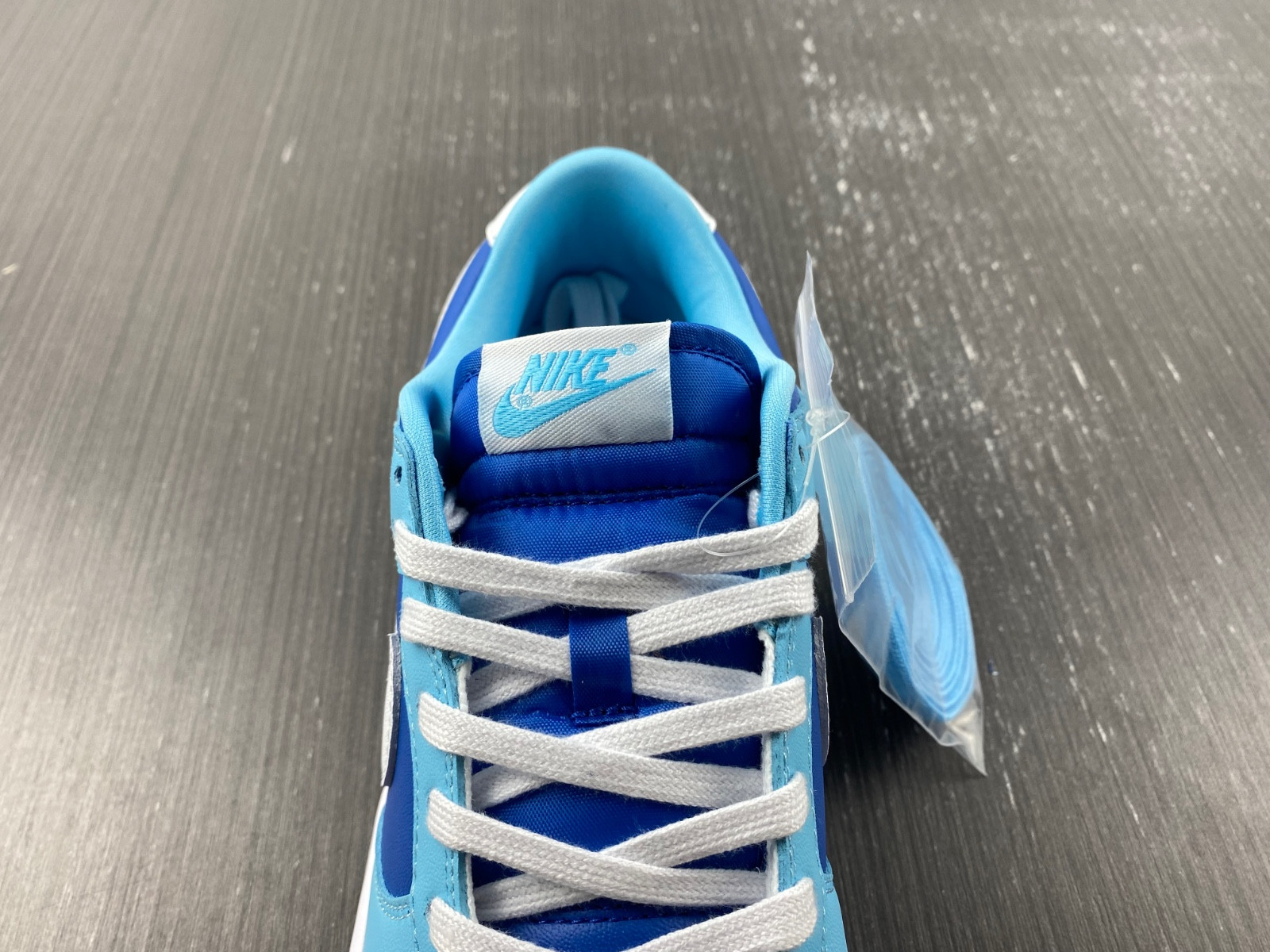 Nike Dunk Low “Argon” DM0121-400