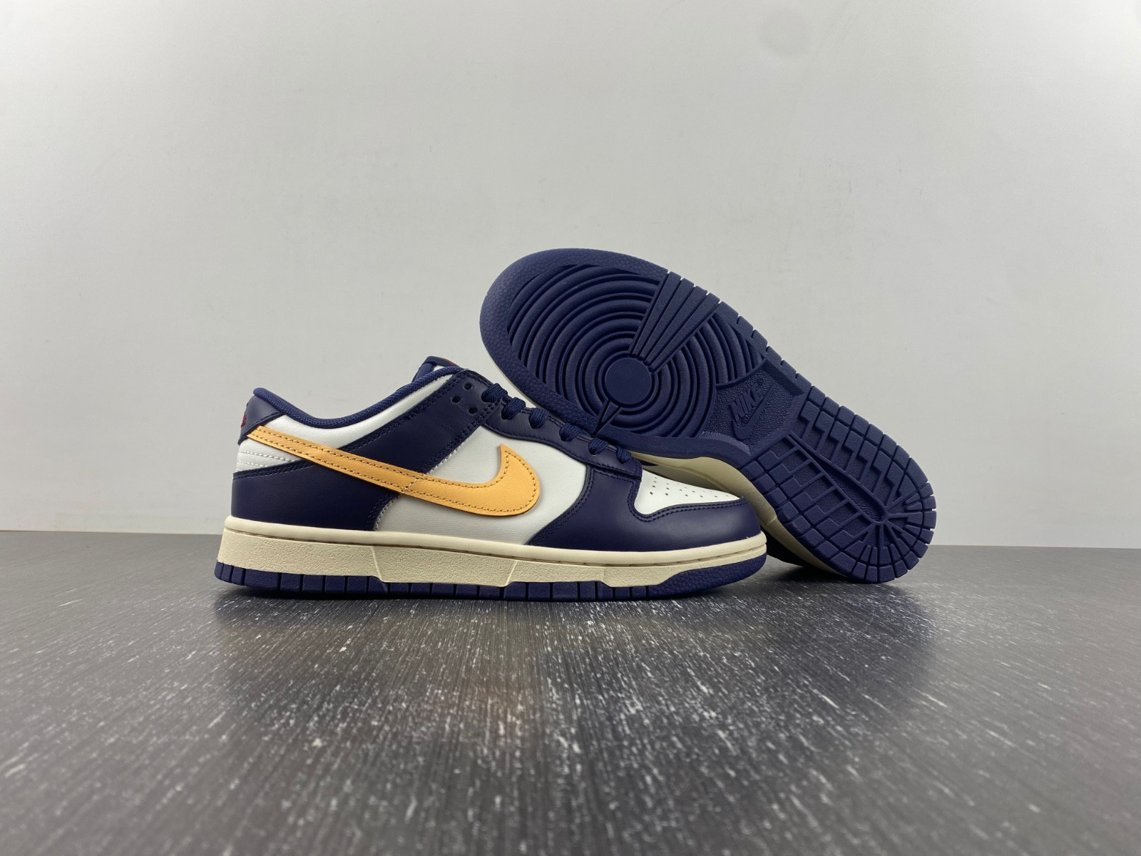 Nike Dunk Low FV8106-181