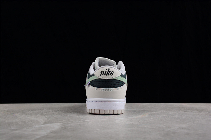 Nike Dunk Low RU2236-565