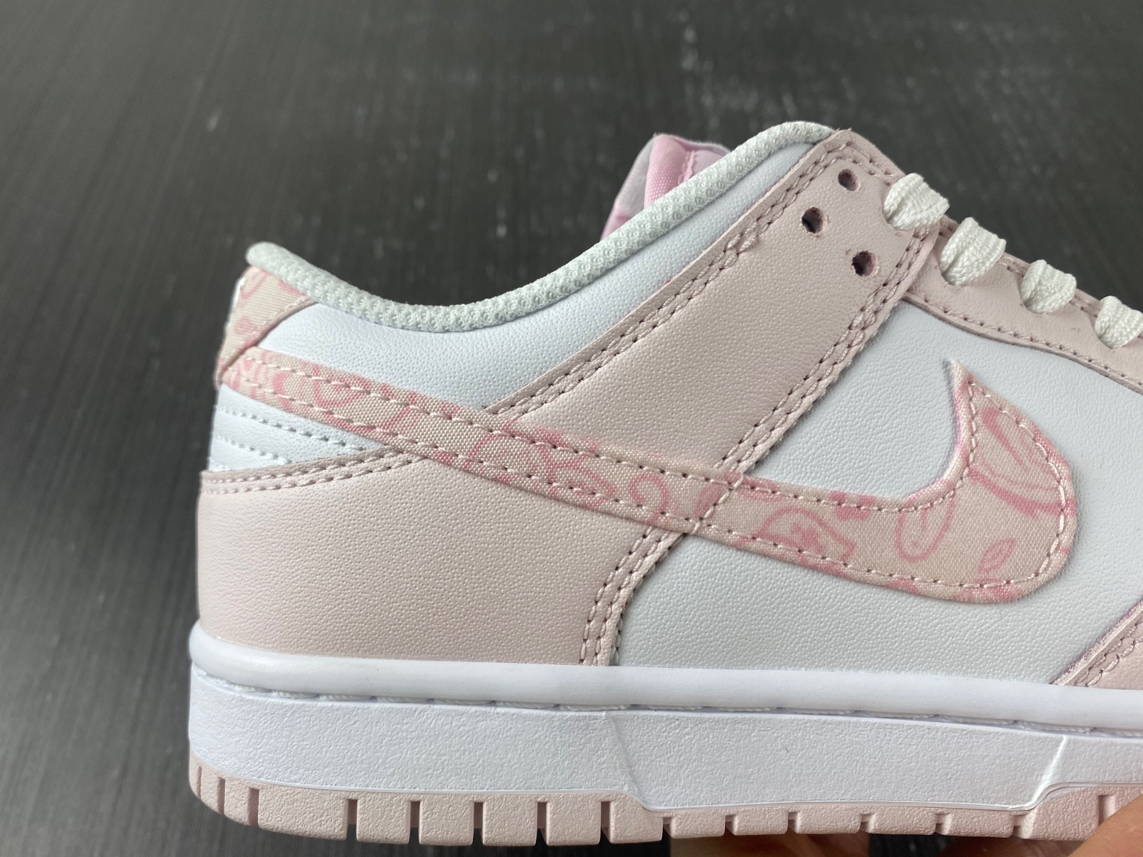 Nike Dunk Low WMNS “Pink Paisley” FD1449-100