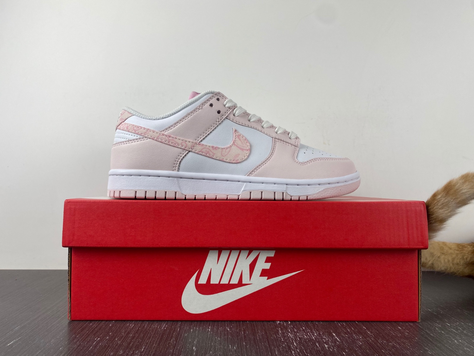 Nike Dunk Low WMNS “Pink Paisley” FD1449-100