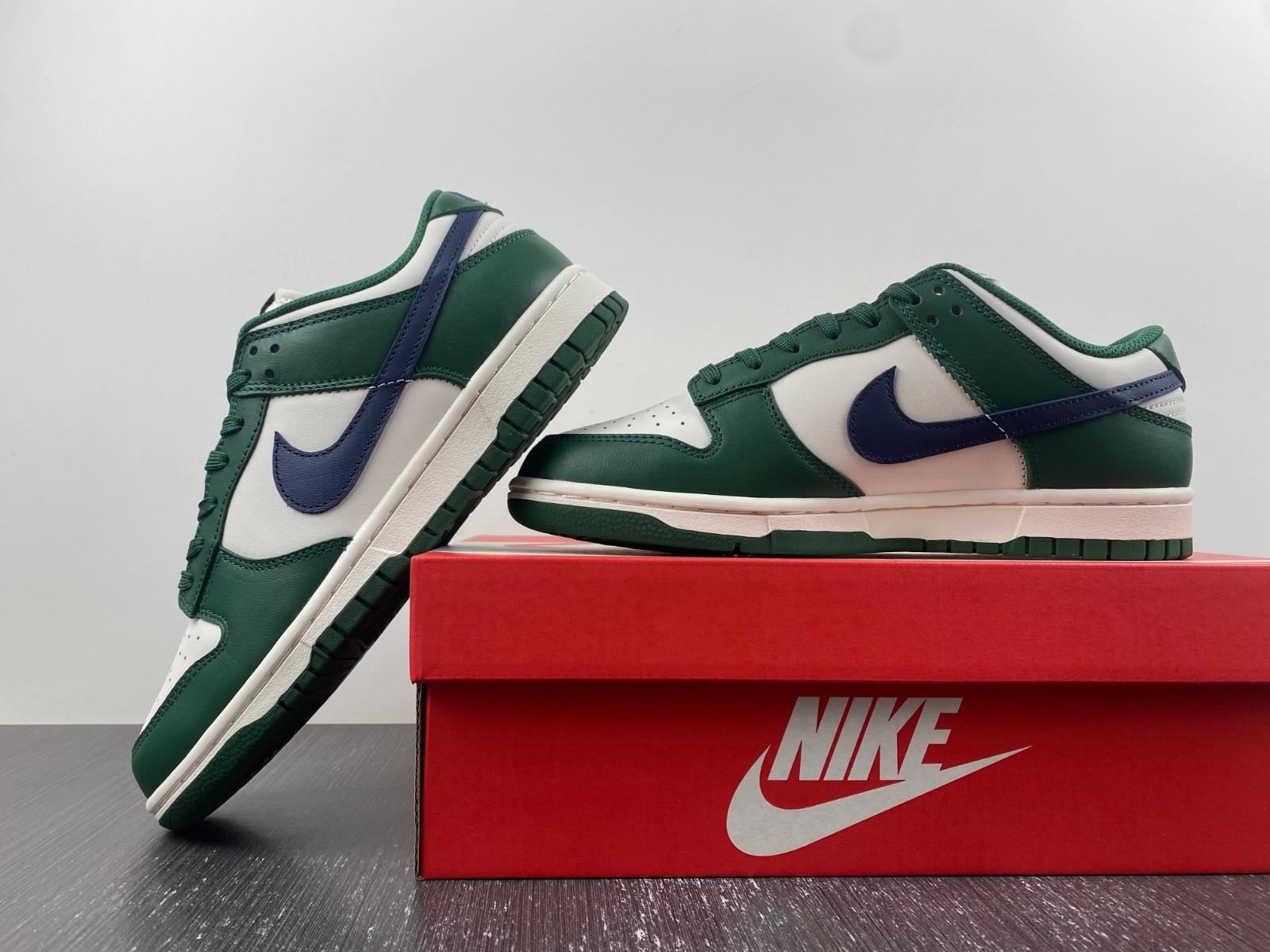 Nike Dunk Low “Gorge Green” DD1503-300