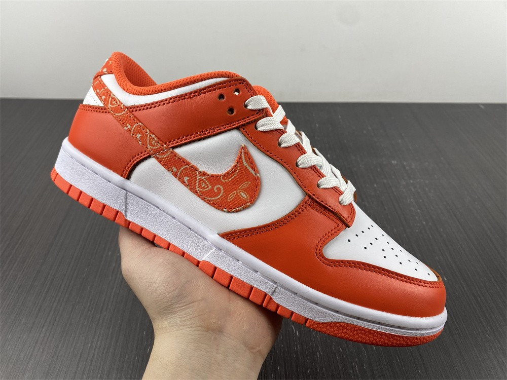 Nike Dunk Low WMNS “Orange Paisley” DH4401-103
