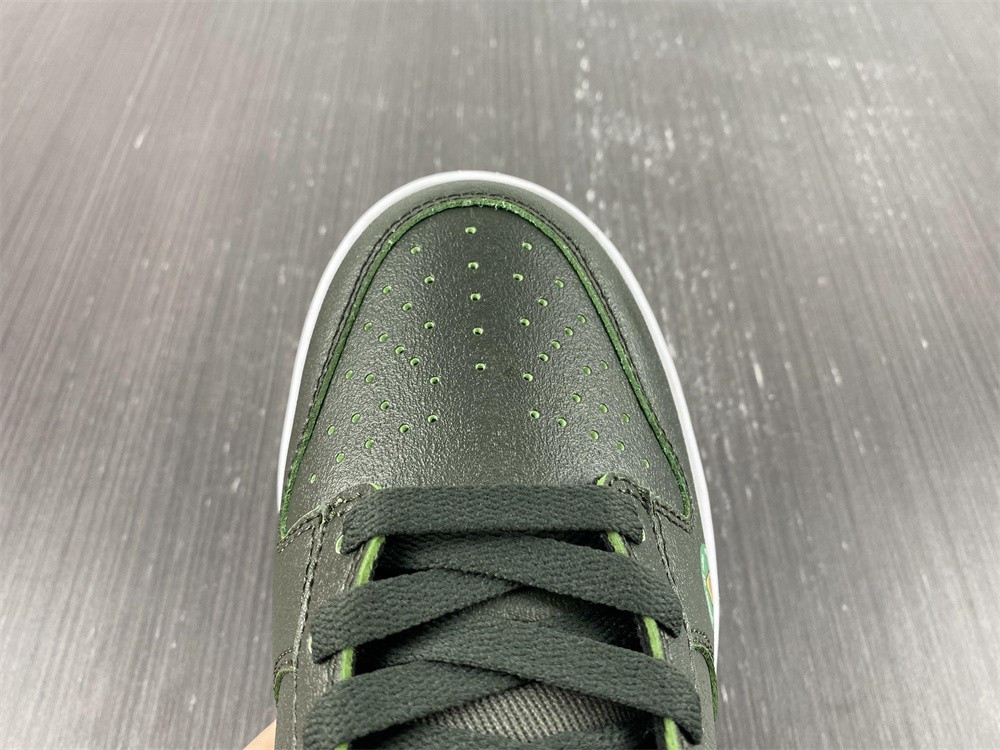 Nike Dunk Low “Avocado” DM7606-300