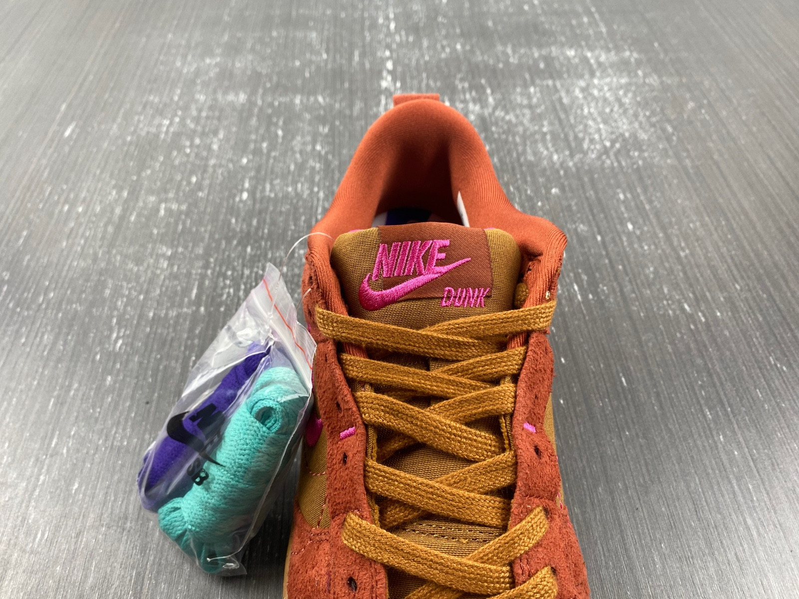 Nike Dunk Low Disrupt 2 “Desert Bronze” DH4402-200