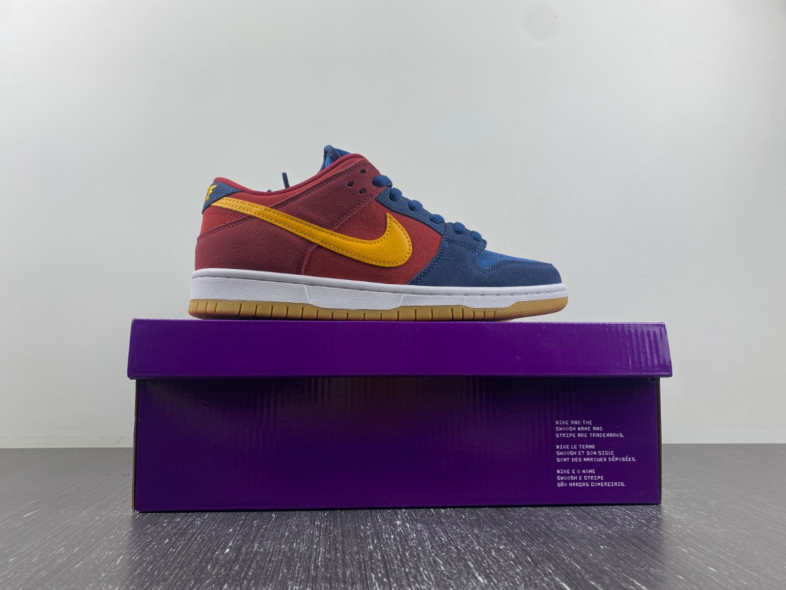 Nike SB Dunk Low “Barcelona” DJ0606-400