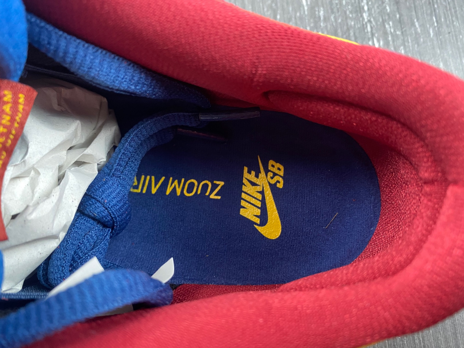 Nike SB Dunk Low “Barcelona” DJ0606-400