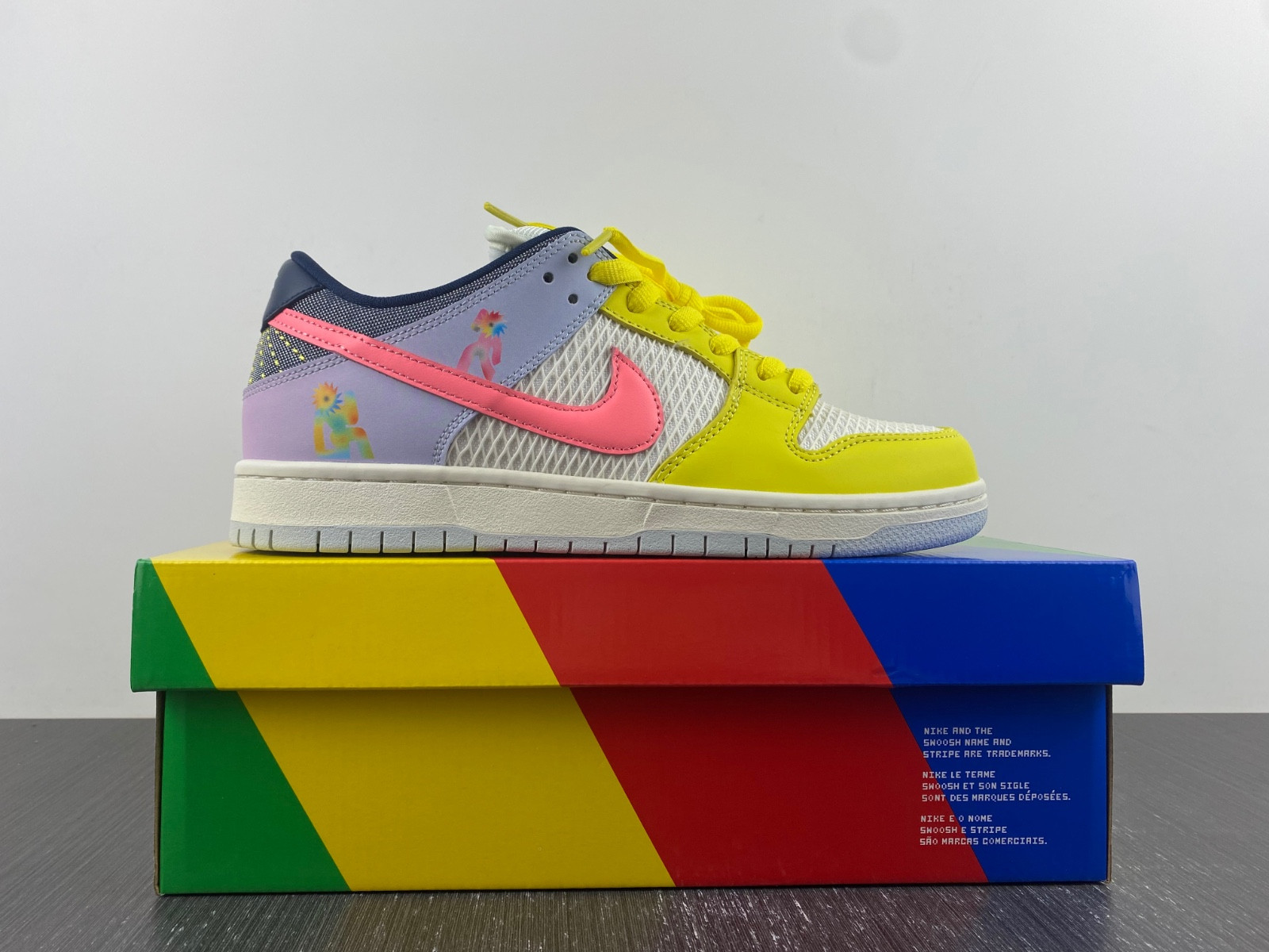 Nike SB Dunk Low “Be True” DX5933-900