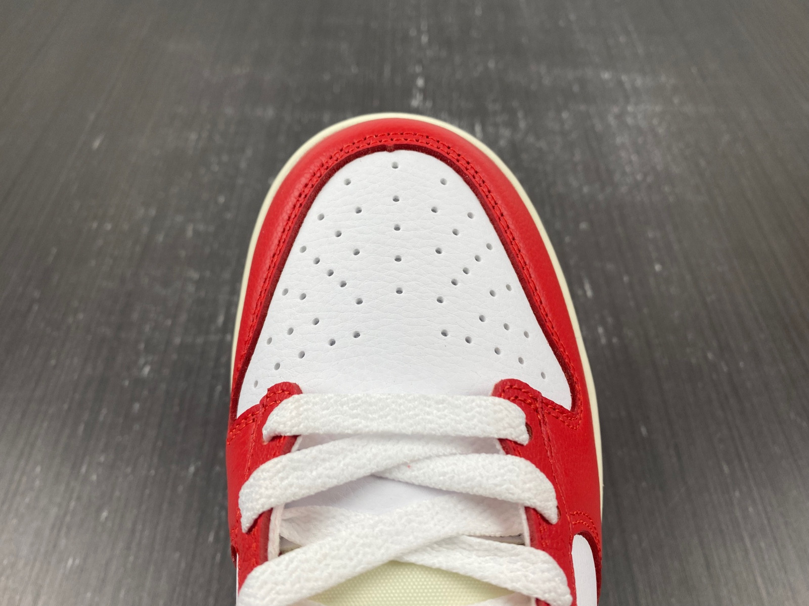 Nike Dunk Low “Chicago Split” DZ2536-600