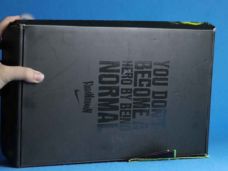 Nike Air Foamposite One ParaNorman 579771-003