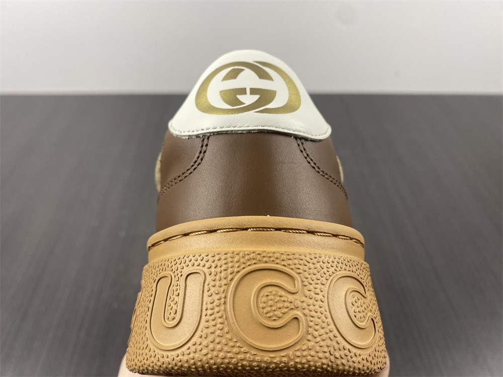 GC Sneakers