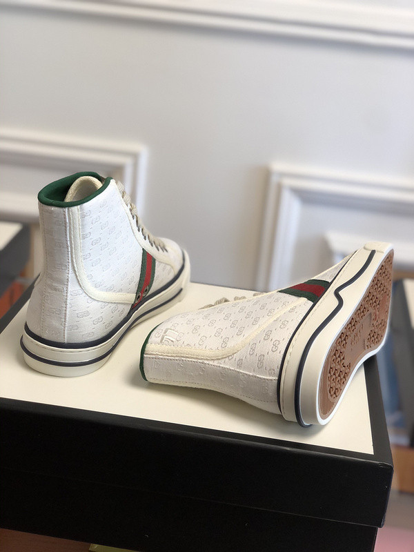 GC Sneakers