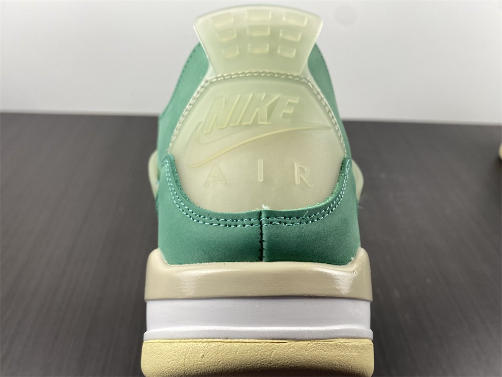 Air Jordan 4 Green CV9388-102
