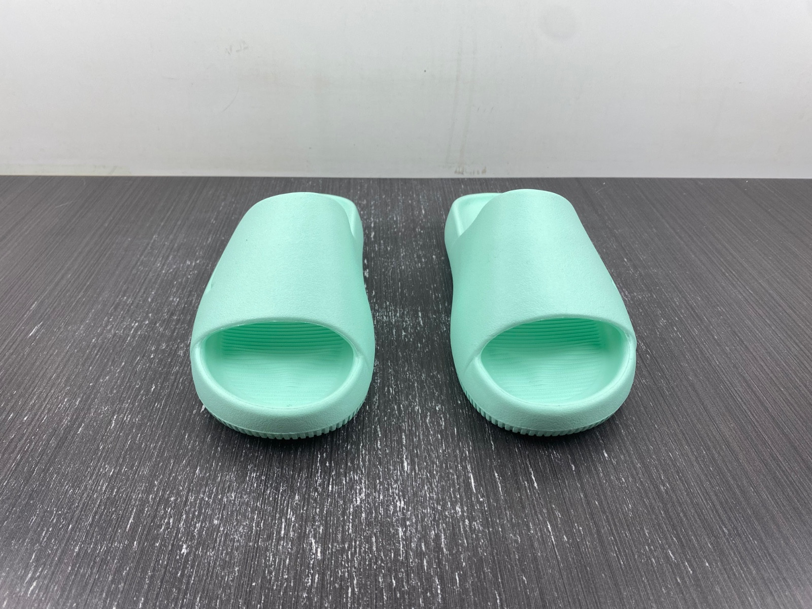 Nike Calm Slides FD4116-500