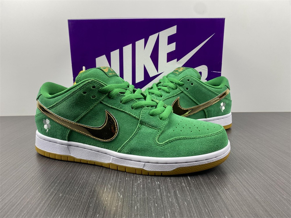 Nike Dunk Low Pro St.Patrick
