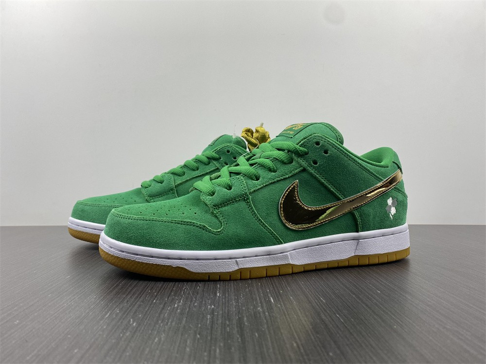 Nike Dunk Low Pro St.Patrick