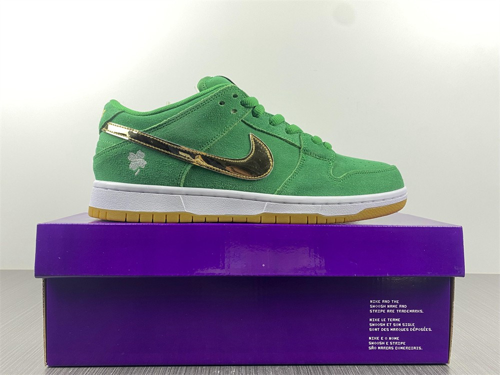 Nike Dunk Low Pro St.Patrick